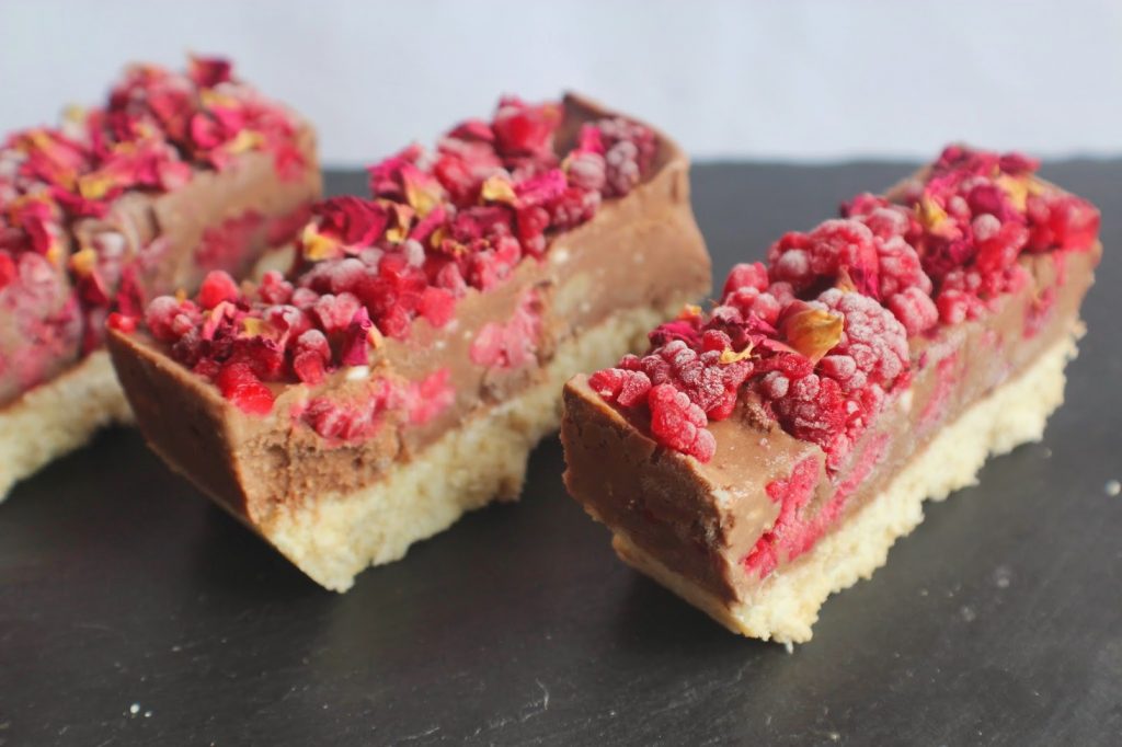 Raspberry & Chocolate Jollyum Cheesecake Bars – Indulging Innocently ...